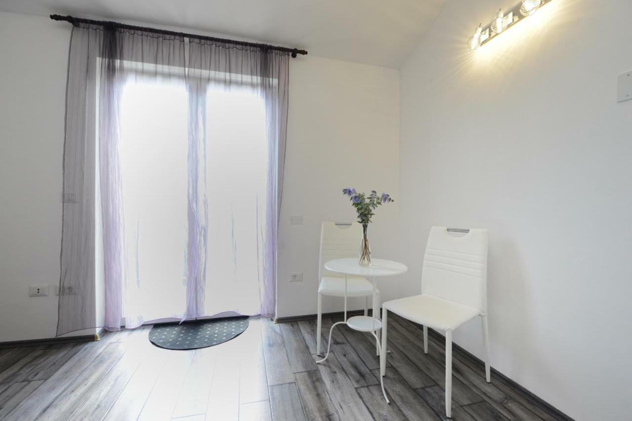 Villa Kontesici 14 Zelena Laguna المظهر الخارجي الصورة